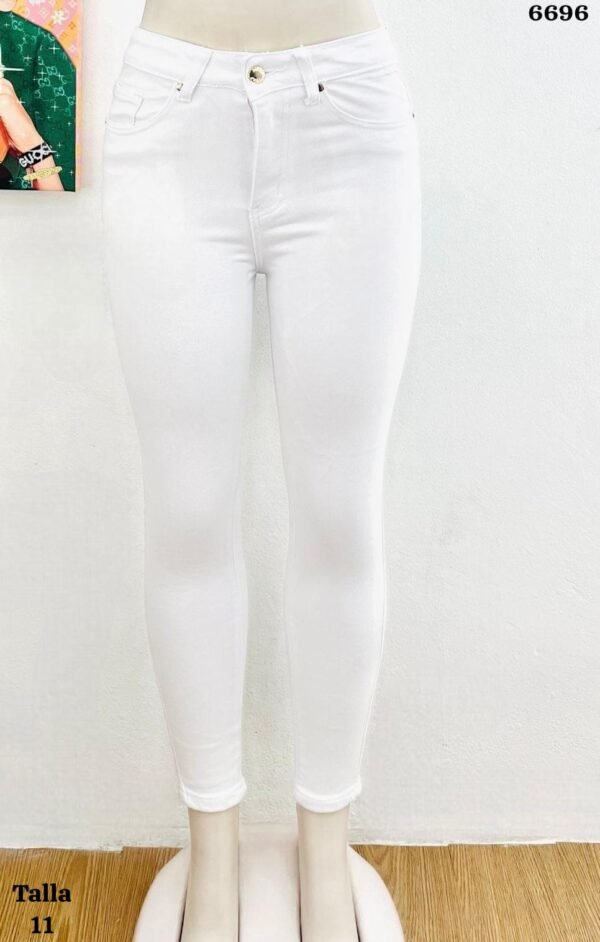 ✨JEANS PARA DAMA    ✨ TELA GRUESA